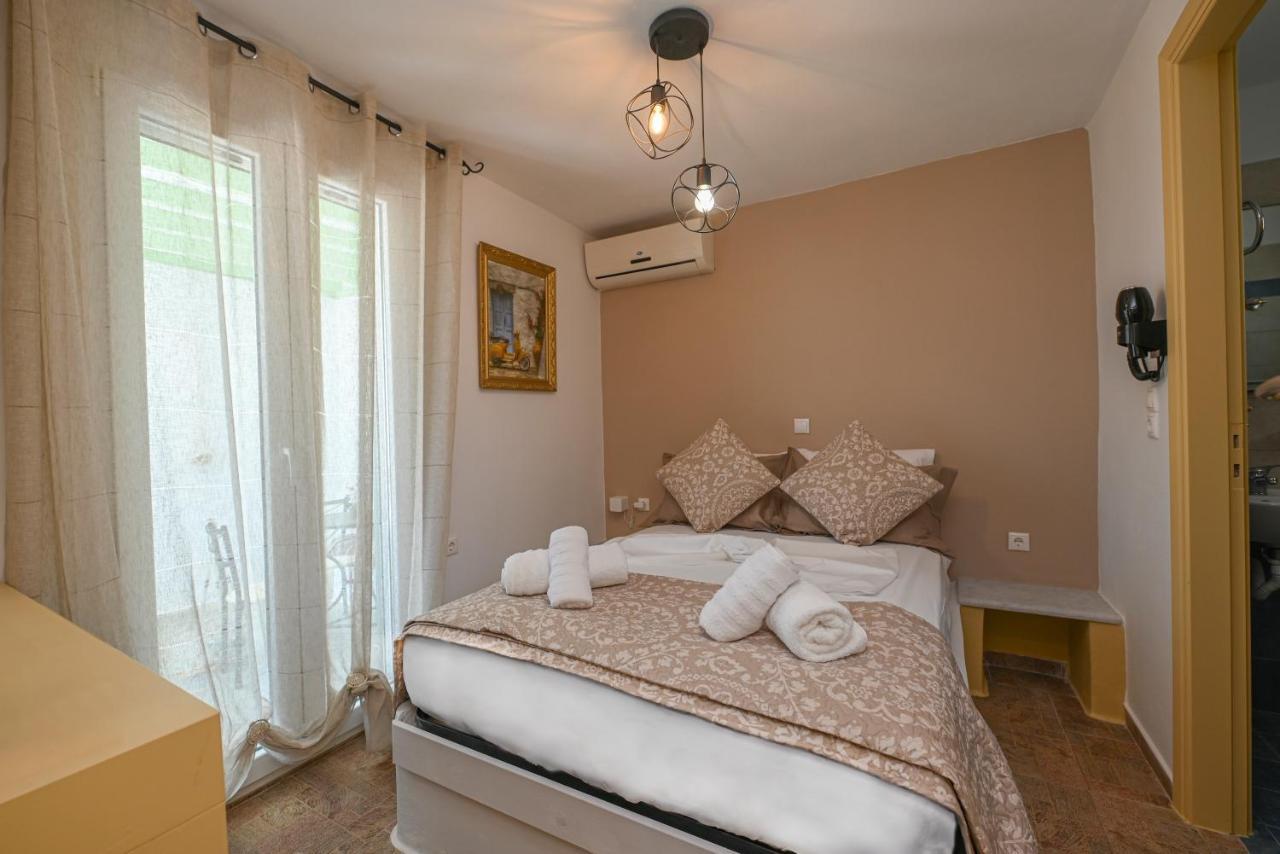 Aesthetic View Apartments Arnados Exterior photo